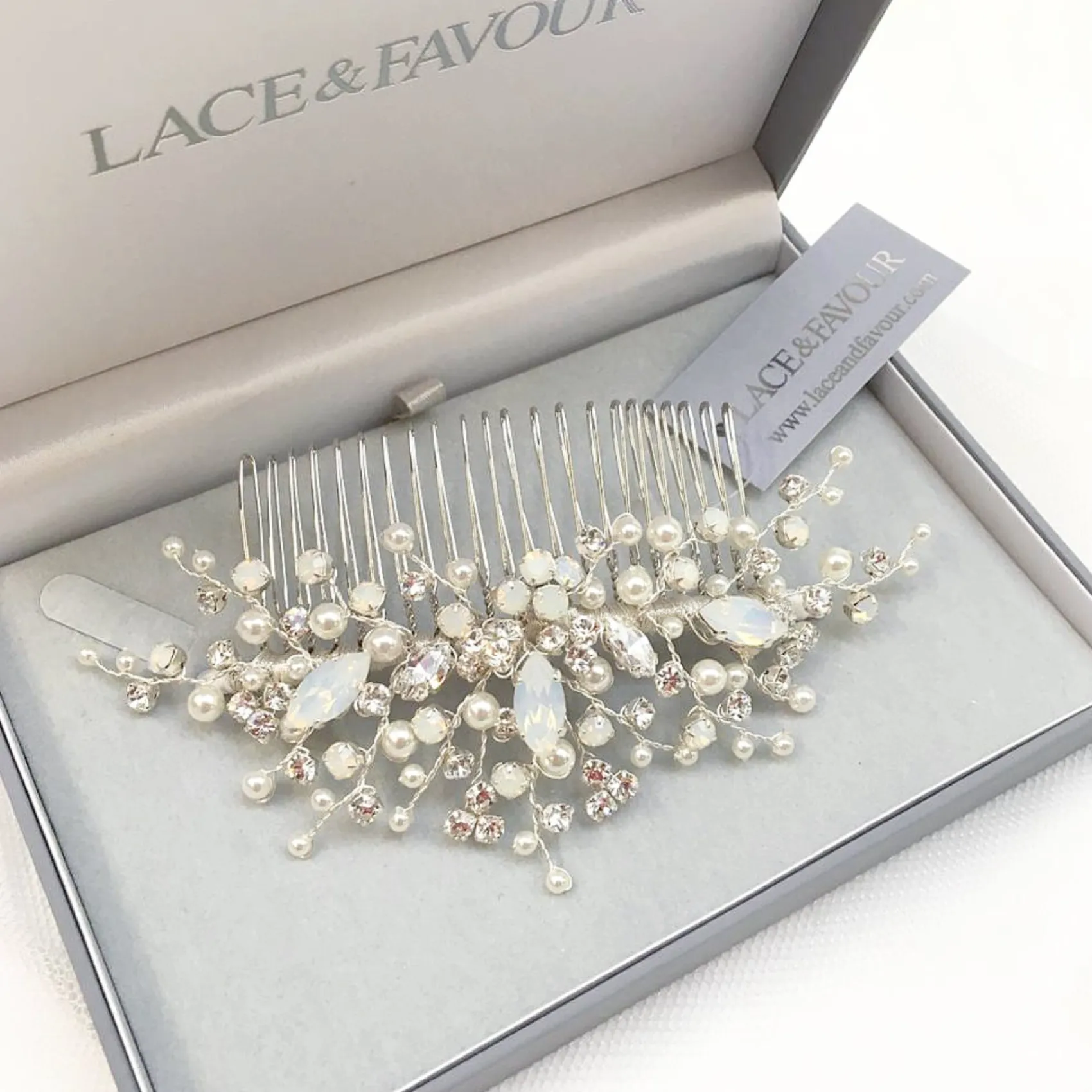 Beads & Beyond Adeline Opal Kristall und Perle Hochzeit Haarkamm* Vintage-kopfbedeckungen | Haarschmuck Aus Kristall