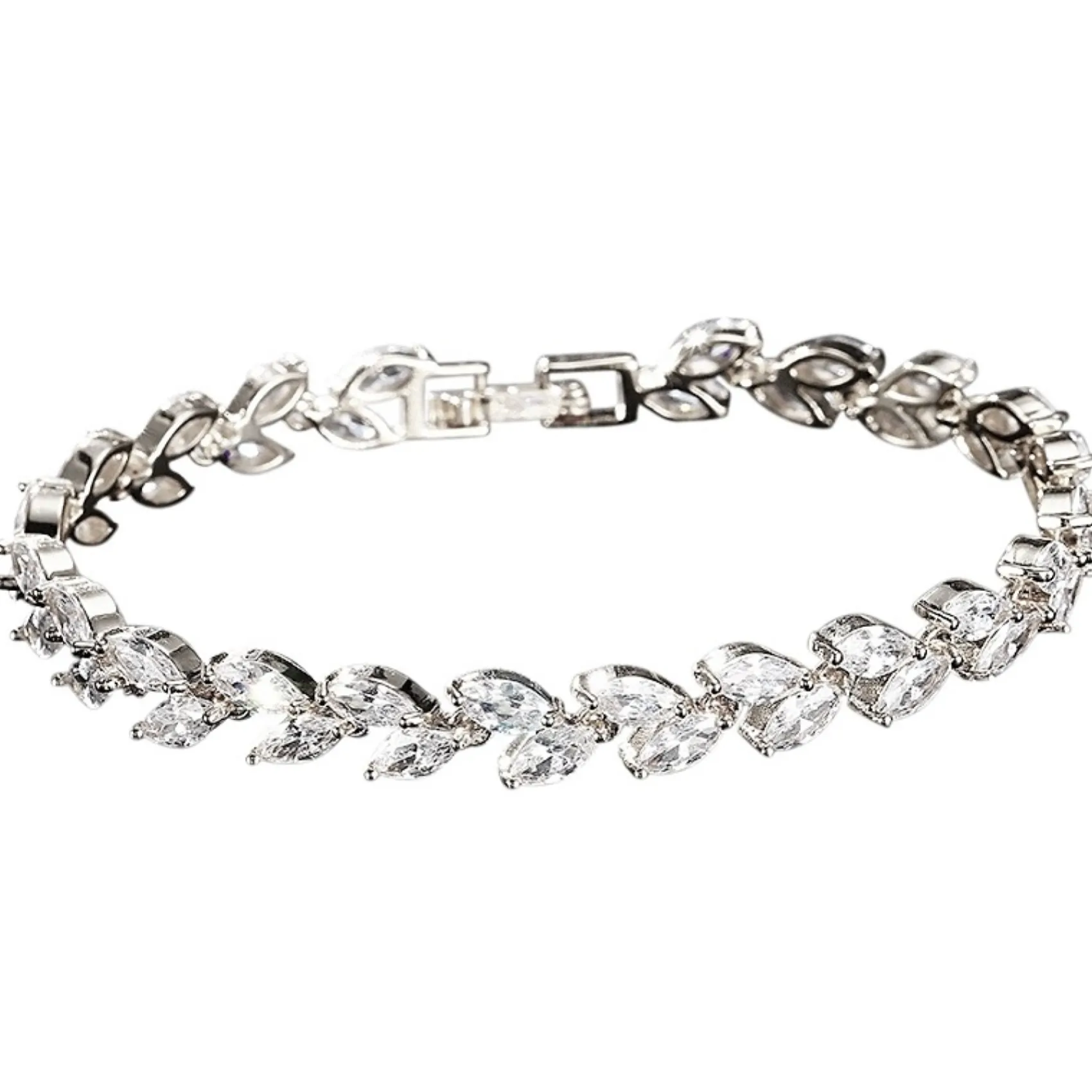Lace & Favour Amara Silber Crystal Vine of Leaves Armbänder* Silberner Abschlussball-schmuck | Prom Armbänder