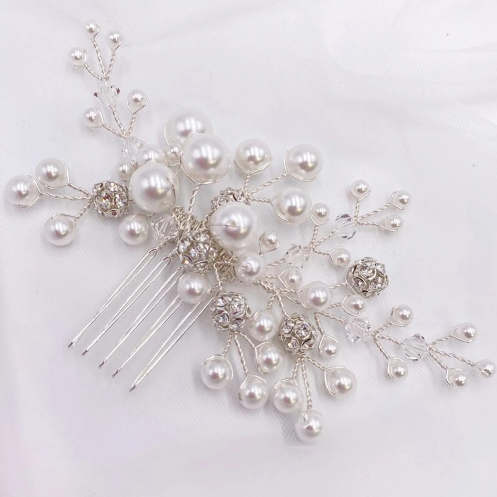 Arianna Mira Perlen- und Kristall-Haarkamm AR614* Perlen-haarschmuck | Silberne Haar-accessoires