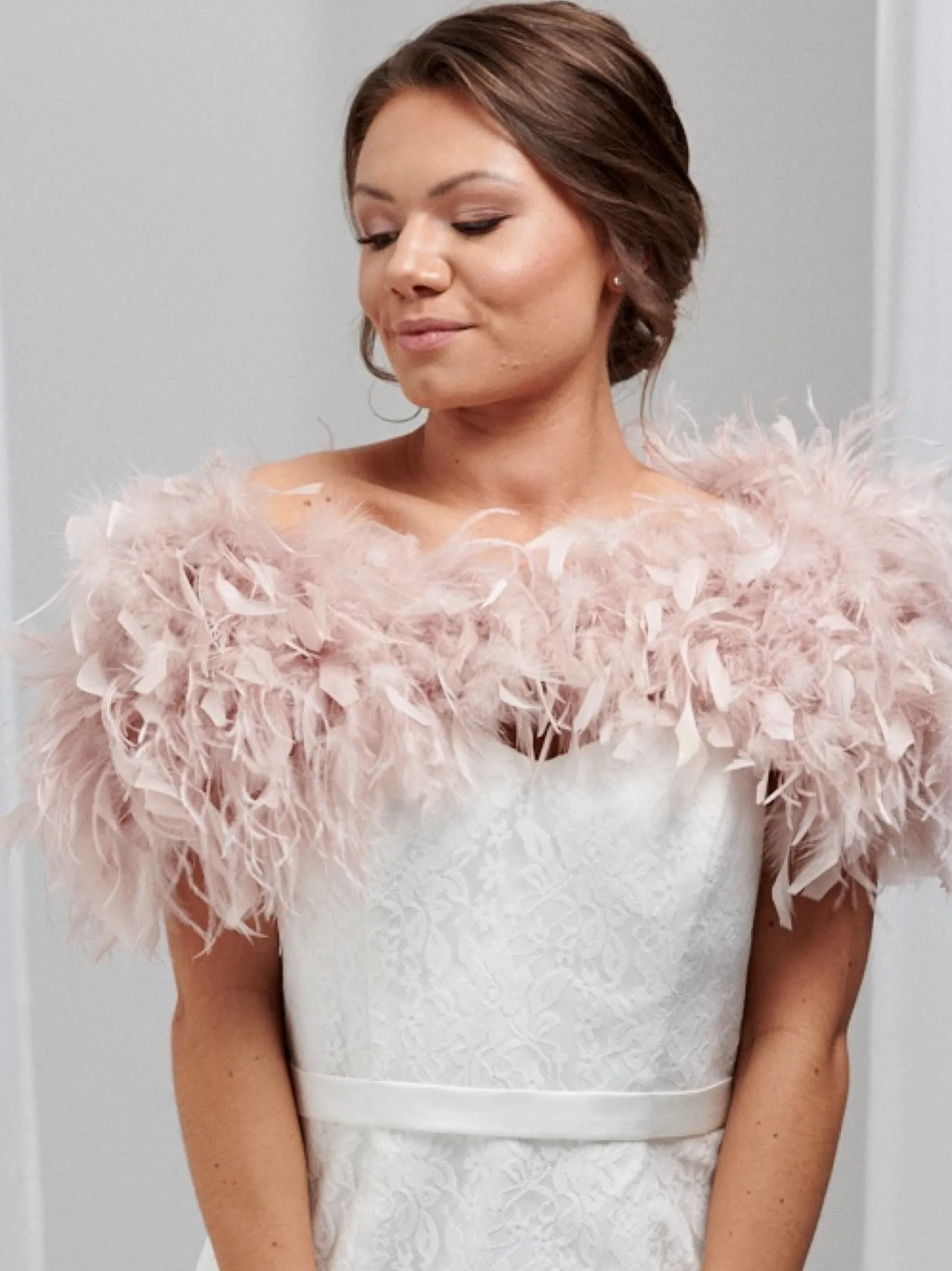 Beverly Hills Bardot Blush Pink Straußenfeder Brautstola* Federstolen & Umhänge | Hochzeitsumhänge & Tücher