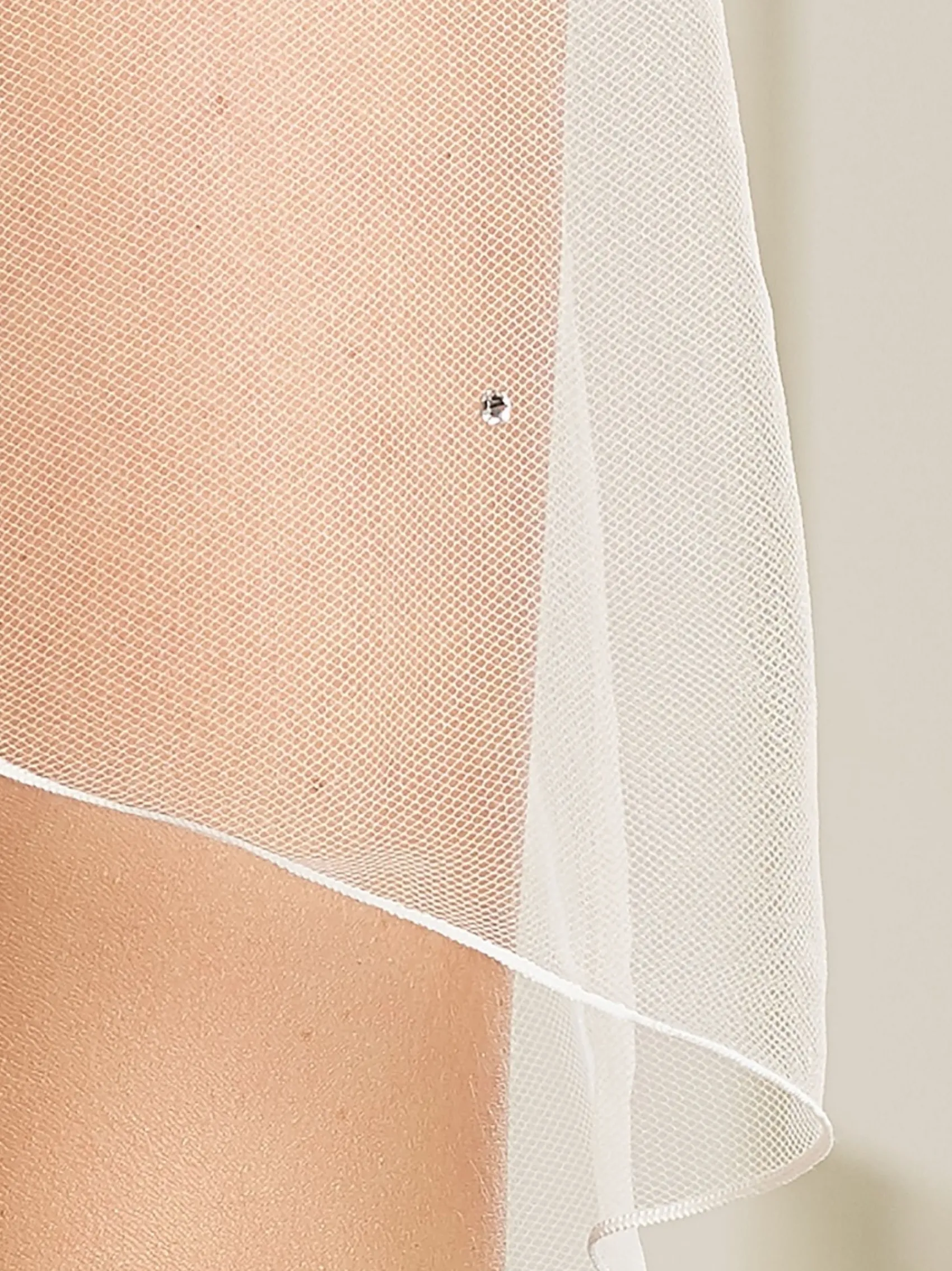 Bianco Evento Bianco Elfenbein einreihig Swarovski Kristall Ellenbogen Länge Schleier mit Corded Edge S135* Einstufige Schleier | Ellenbogenlange Schleier