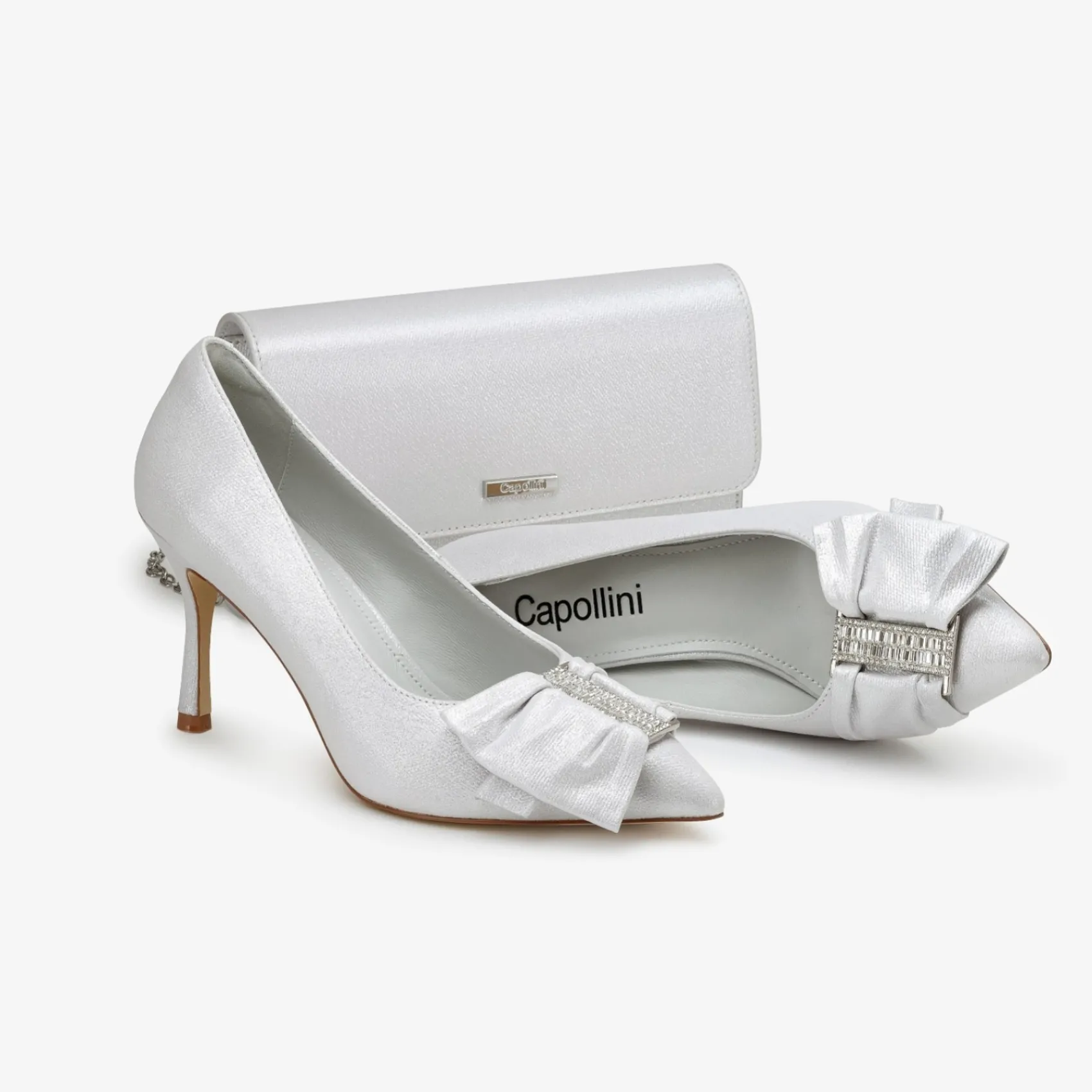 Capollini Elinor Glacier Weiß Nubukleder Kristallschleife Pumps* Schuhe Für Hochzeitsgäste | Schuhe Für Die Mutter Der Braut