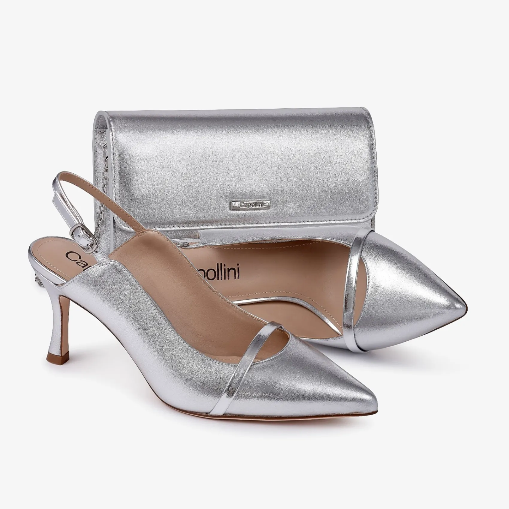 Capollini Emory Silberne Leder Slingbacks mit mittlerem Absatz und Patentriemen* Schuhe Für Hochzeitsgäste | Schuhe Für Die Mutter Der Braut