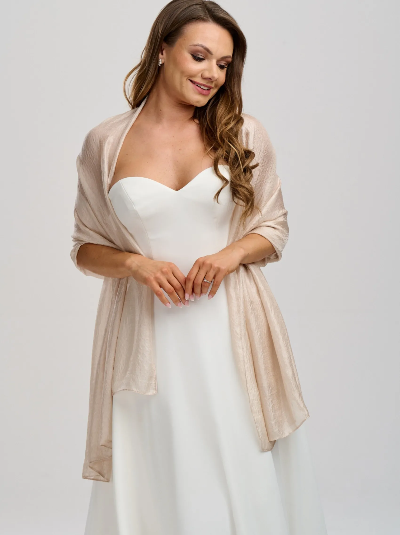 Poirier Champagner Leichter Hochzeitsschal* Hochzeitsumhänge & Tücher | Hochzeitsgast-jacken & Cover Ups