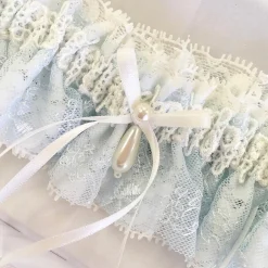 Boudoir Couture Chantilly Blau Floral Spitze Braut Strumpfband mit Perle Tropfen* Etwas Blaue Geschenke | Geschenke Für Die Braut