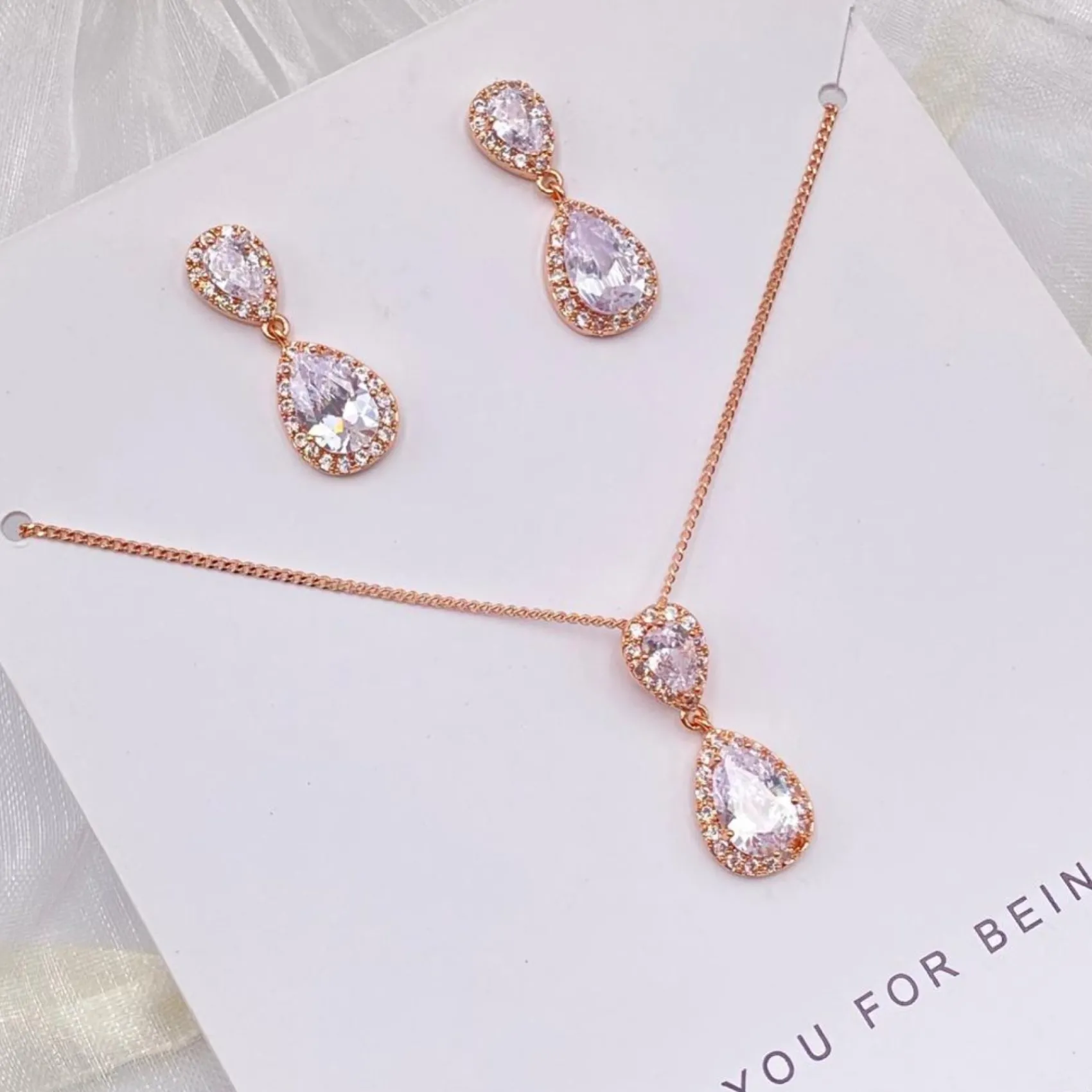 Lace & Favour danke, dass du meine Brautjungfer bist" Schmuckset in Rosegold-Kristall* Geschenke Für Brautjungfern | Kristall-hochzeitsschmuck