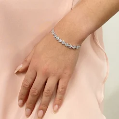 Lace & Favour Dotty Silver Crystal Leaves Verstellbares Armband* Silberner Abschlussball-schmuck | Prom Armbänder