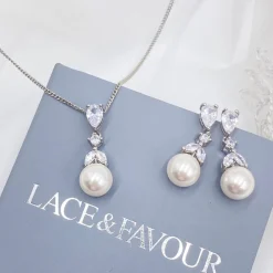Lace & Favour Elegance Kristall und Perle Brautschmuck Set* Geschenke Für Brautjungfern | Geschenke Für Die Braut