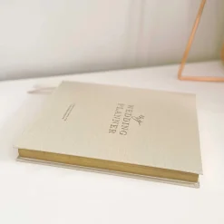 Blush & Gold Elfenbeinfarbenes Baumwoll-Leinen-Hochzeitsplanerbuch mit vergoldeten Rändern* Wedding Planner Bücher | Verlobungsgeschenke