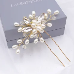 Lace & Favour Ellie Perlencluster und Kristall Hochzeits-Haarnadel (Gold)* Perlen-haarschmuck | Gold-haar-accessoires