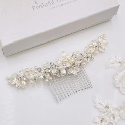 Twilight Designs Ellis Zierlicher Haarkamm mit Silberblättern und Perlen* Perlen-haarschmuck | Silberne Haar-accessoires