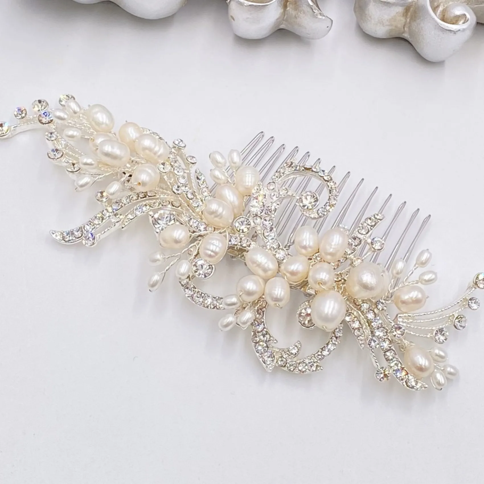 Twilight Designs Eugenie Vintage Süßwasserperlen und Diamanten Haarkamm* Vintage-kopfbedeckungen | Perlen-haarschmuck