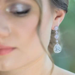 Lace & Favour Ewiger Kronleuchter Kristall Hochzeit Ohrringe* Silberner Abschlussball-schmuck | Abschlussball-ohrringe