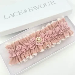 Boudoir Couture Fantasy Dusky Rose Lace Vintage Hochzeit Strumpfband mit Perlenbesatz* Geschenke Für Die Braut | Strumpfbänder Für Bräute