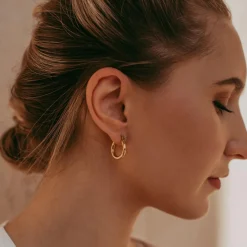 Freya Rose Goldene Mini-Reifen-Ohrringe* Gold-hochzeitsschmuck | Hochzeitsgast-schmuck