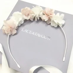 Beads & Beyond Gabriella Blush und Elfenbein Blumenkrone Haarband* Geschenke Für Blumenmädchen | Haarschmuck Für Blumenmädchen