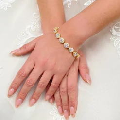 Lace & Favour Hampton Teardrop Cubic Zirkonia Hochzeitsarmband (Gold)* Goldener Abschlussball-schmuck | Prom Armbänder