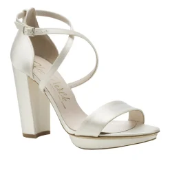 Harriet Wilde Arabella Block Elfenbein Satin Plateau Sandalen* Hochzeitsschuhe | Hochhackige Schuhe