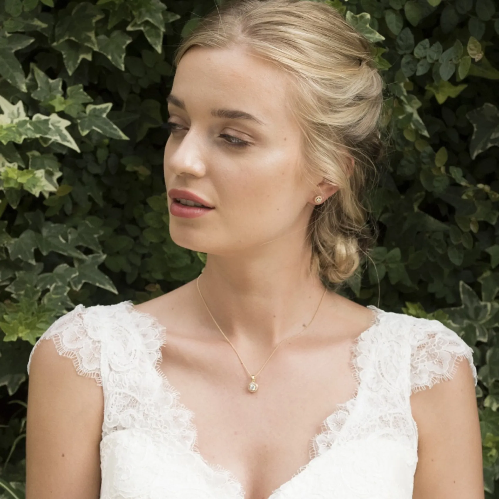 Ivory & Co Ivory and Co Balmoral Gold Kristall-Anhänger Halskette* Goldener Abschlussball-schmuck | Abschlussball-halsketten