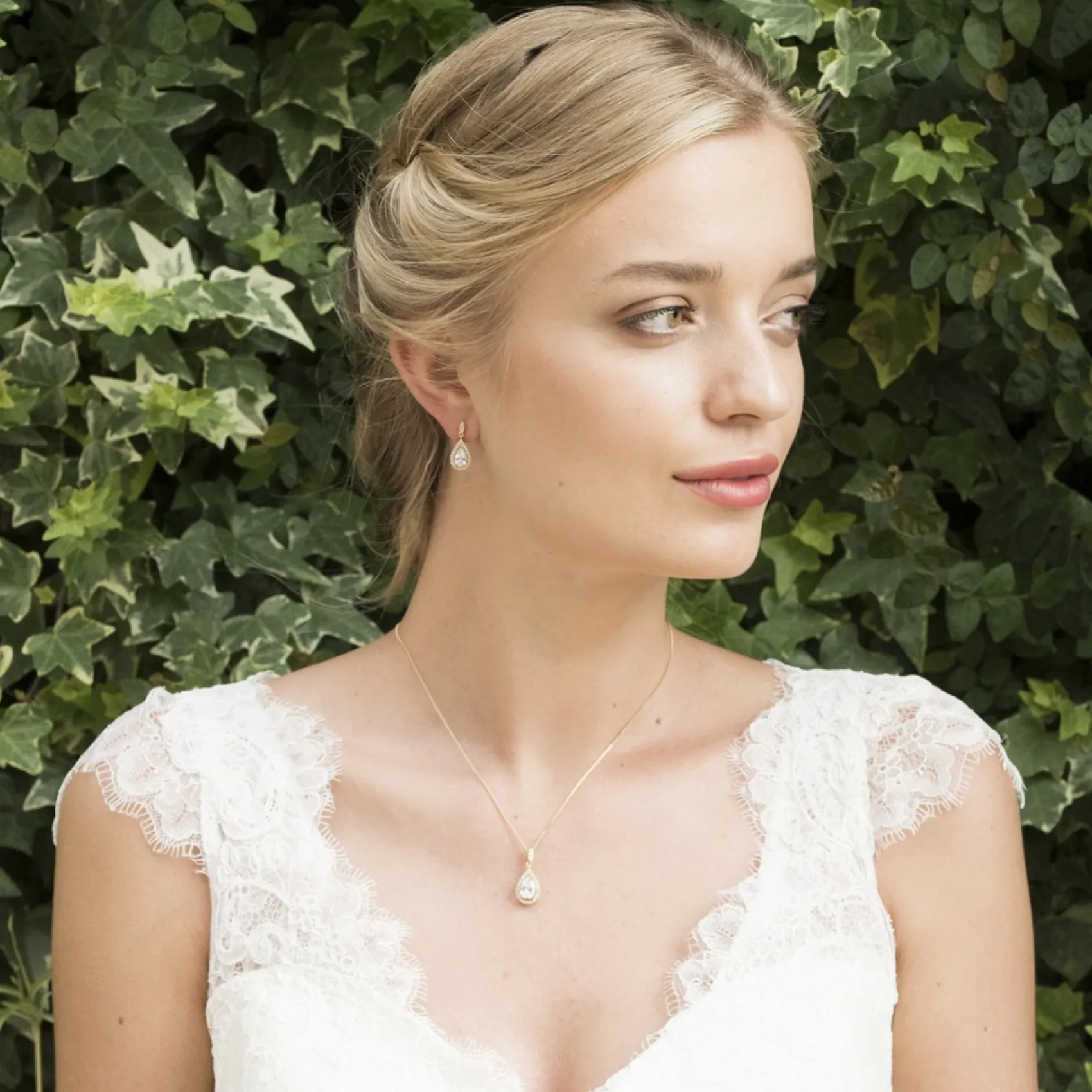 Ivory & Co Ivory and Co Belmont Kristall-Tropfen-Ohrringe (Gold)* Goldener Abschlussball-schmuck | Abschlussball-ohrringe