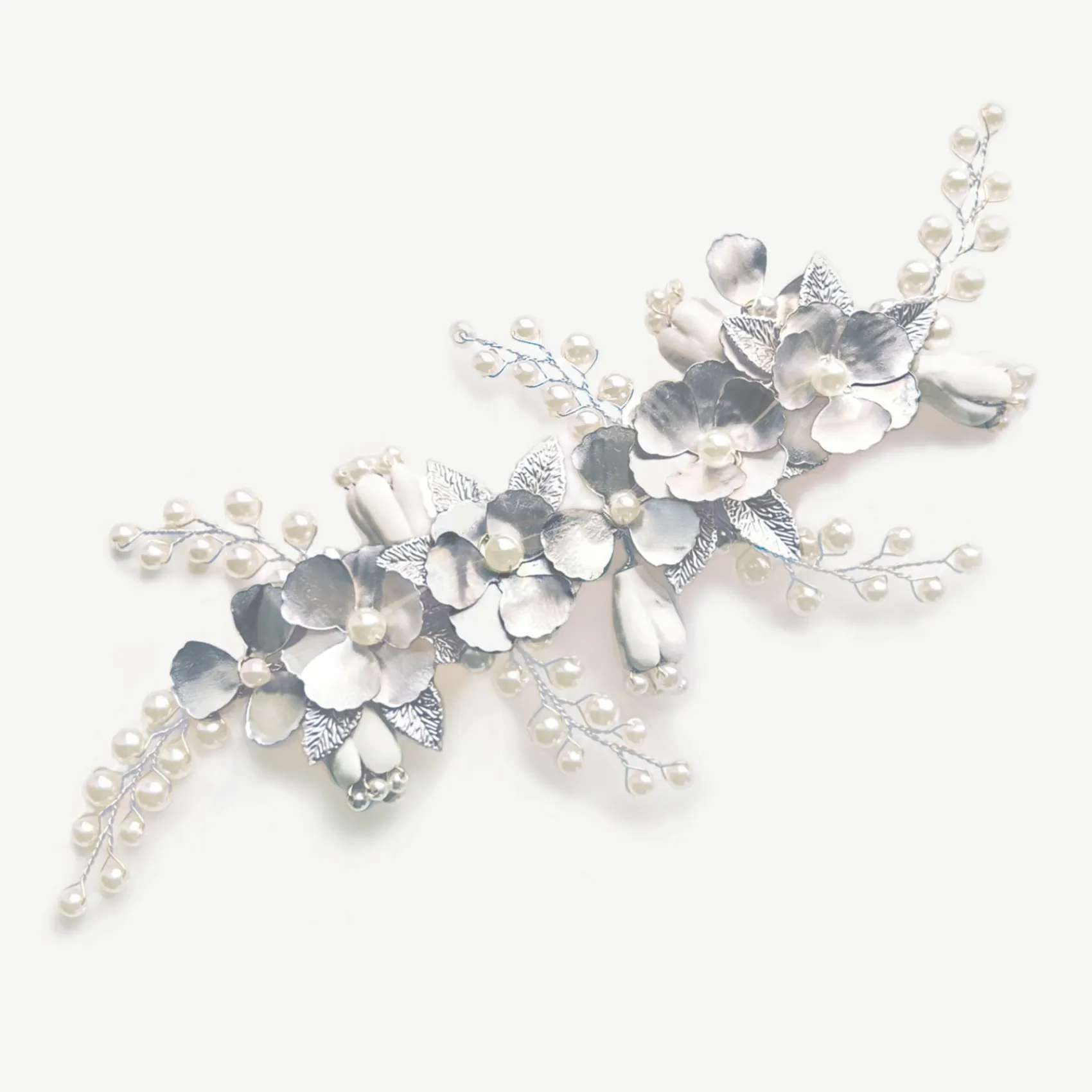 Ivory & Co Ivory and Co Frühlingstraum Silber Floral Perlen Haarspange* Perlen-haarschmuck | Silberne Haar-accessoires