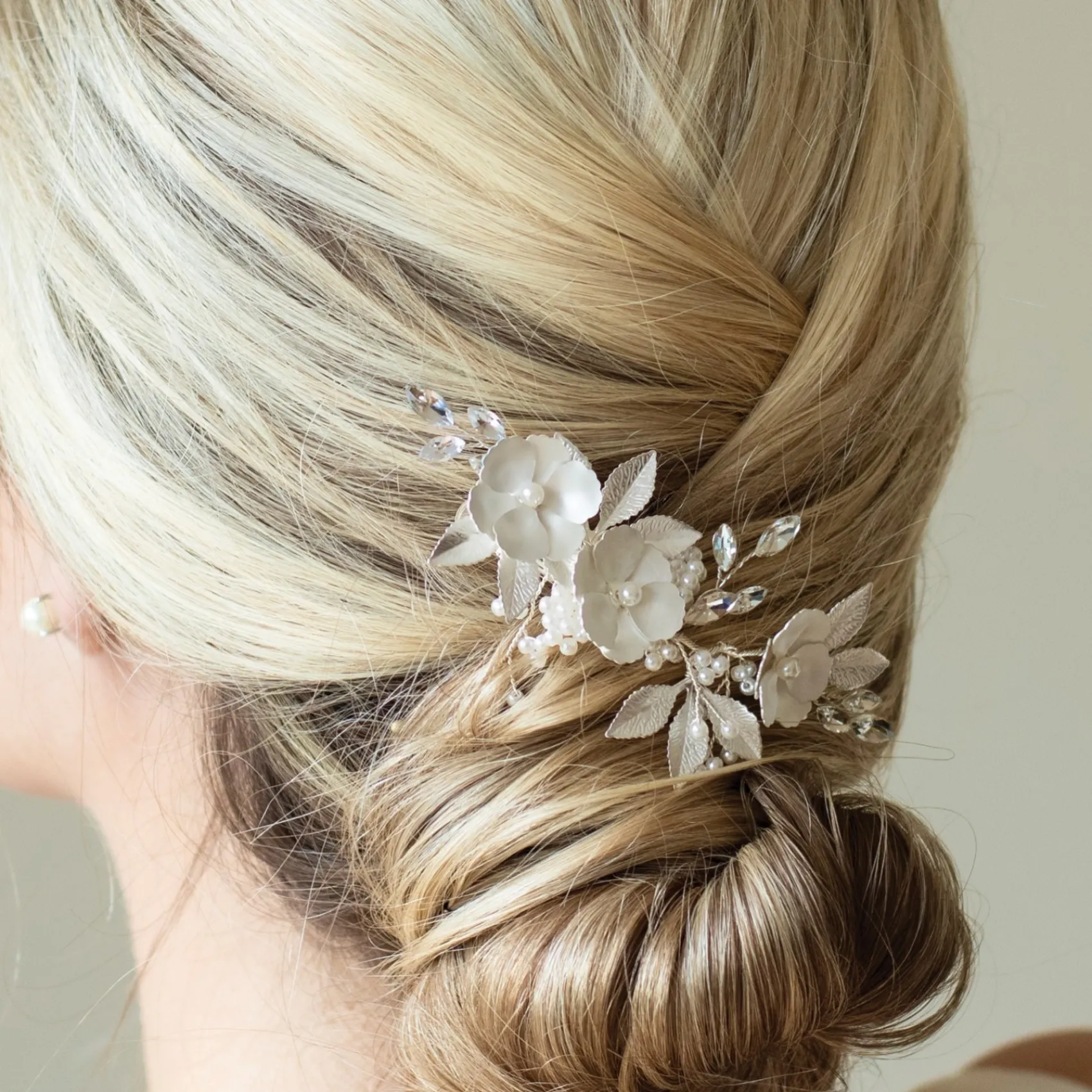 Ivory & Co Ivory and Co Gardenia Silber zierliche Kristall und Perle florale Haarspange* Geschenke Für Brautjungfern | Geschenke Für Die Braut