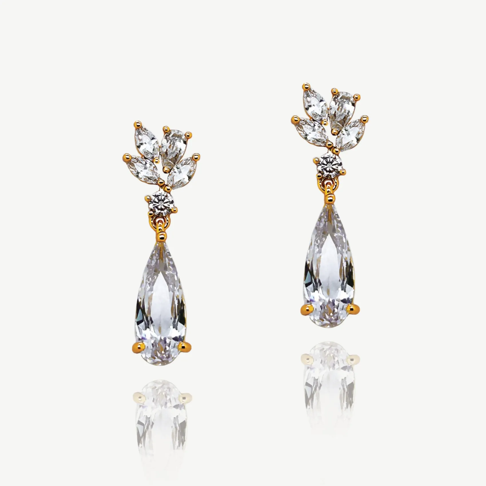 Ivory & Co Ivory and Co Harrogate Gold Kristall-Tropfen-Ohrringe* Goldener Abschlussball-schmuck | Abschlussball-ohrringe