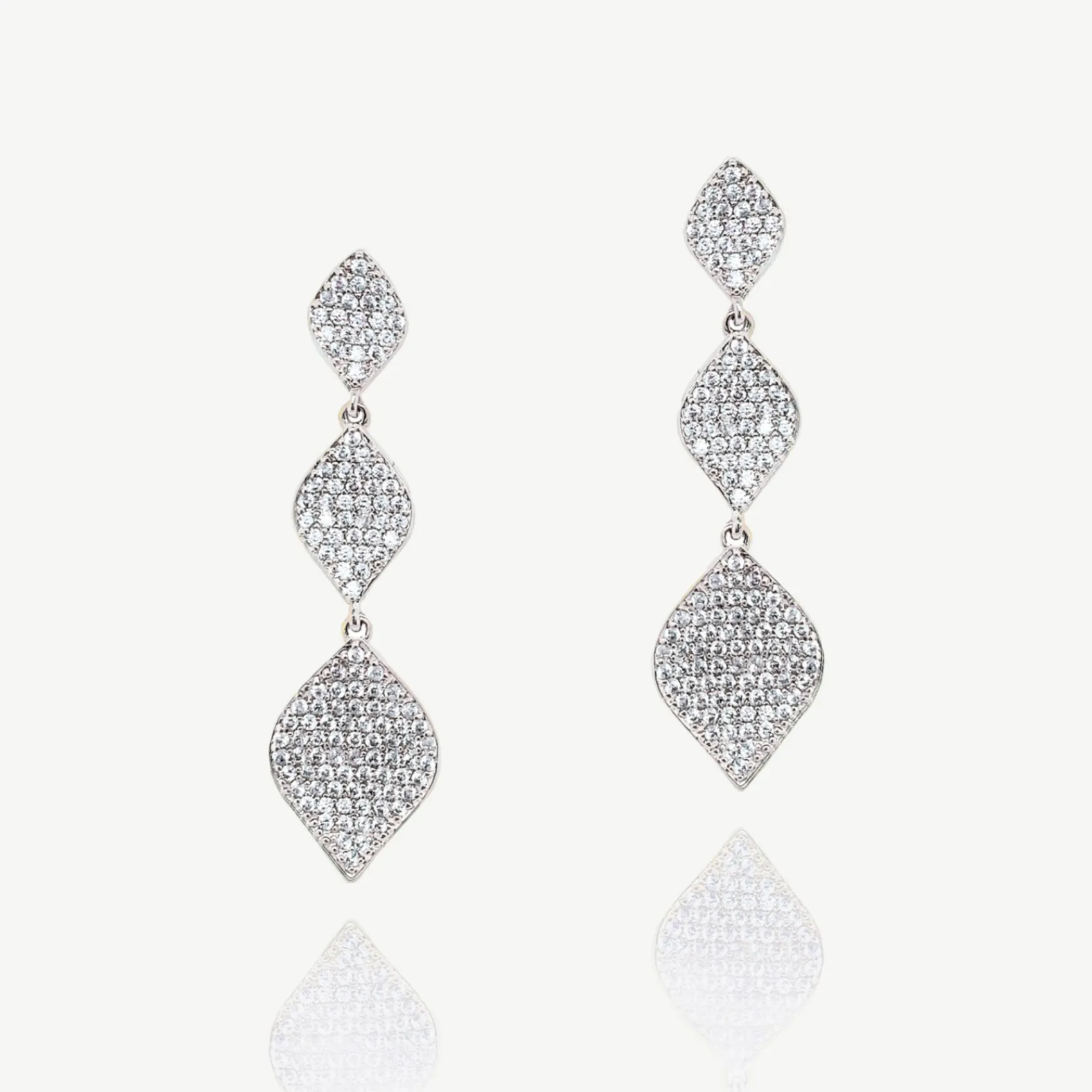 Ivory & Co Ivory and Co Rochelle Silber Kristall Pave dreifache Tropfen Ohrringe* Silberner Abschlussball-schmuck | Abschlussball-ohrringe