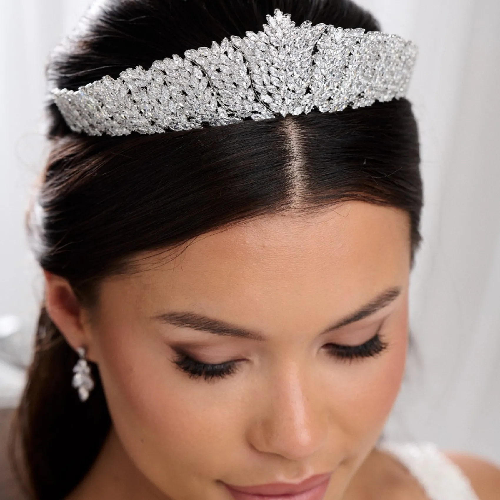 Lace & Favour Kaiserin Statement Cubic Zirkonia Kristall Braut Tiara* Haarschmuck Aus Kristall | Silberne Haar-accessoires