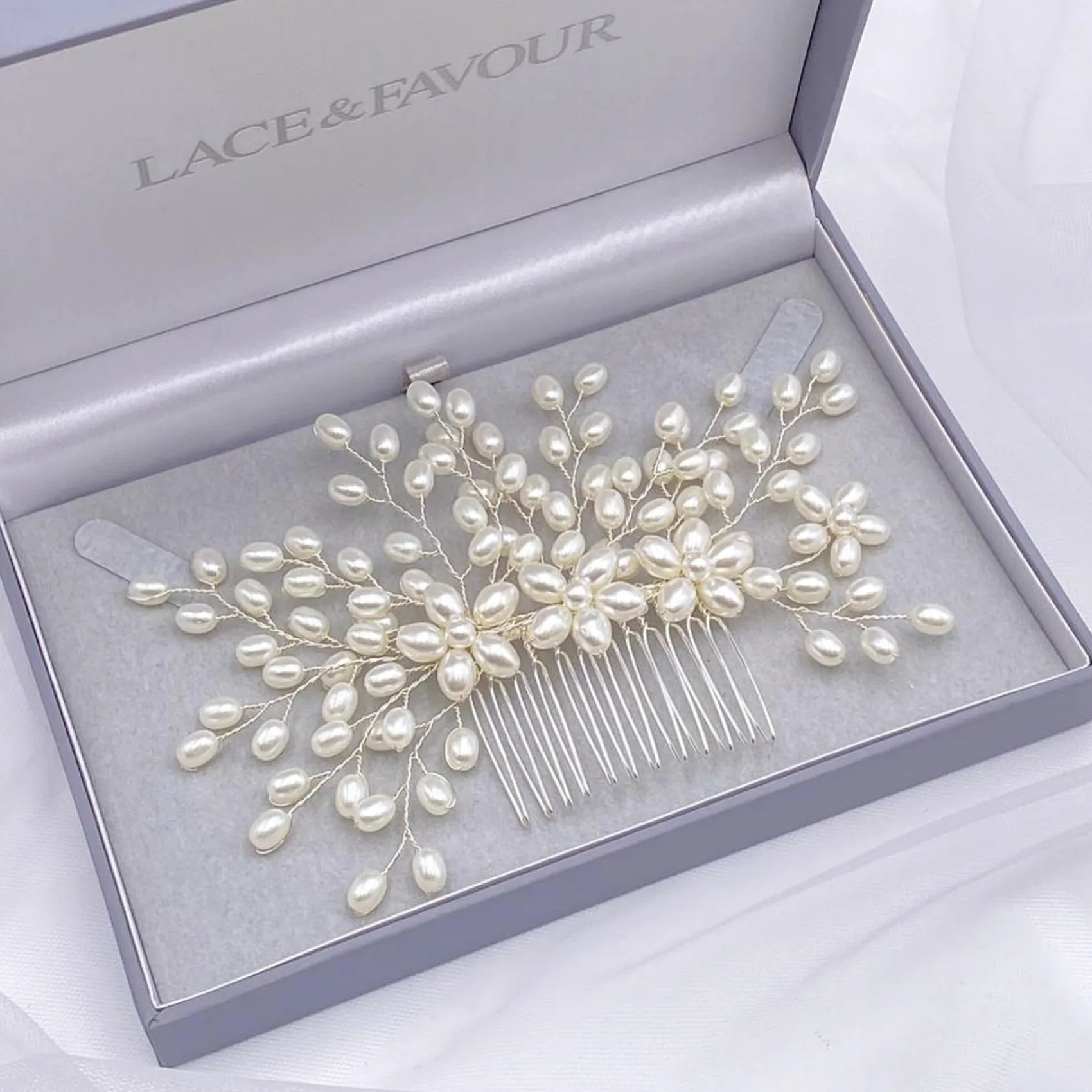 Lace & Favour Kaskade Perlenspray Hochzeit Haarkamm* Perlen-haarschmuck | Silberne Haar-accessoires