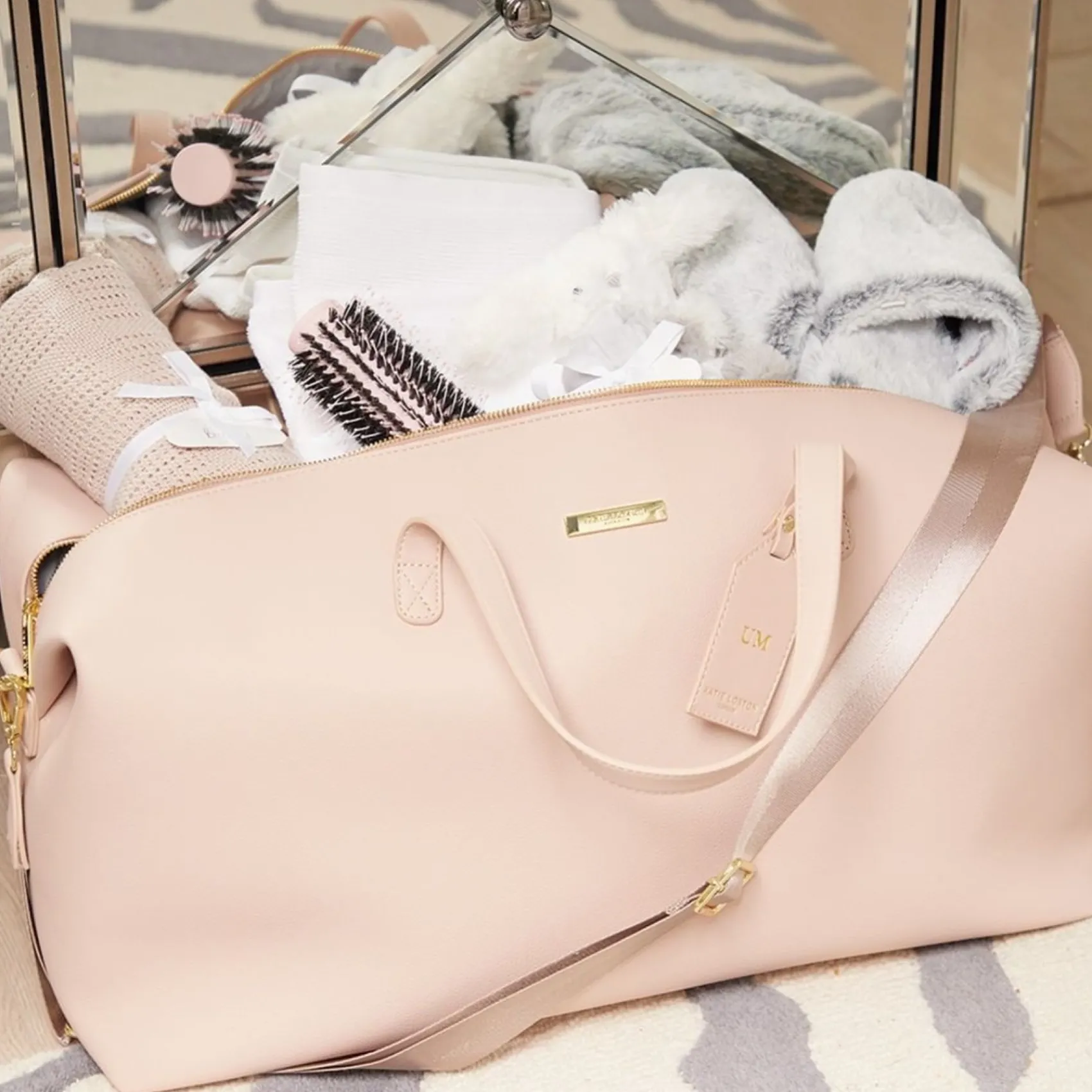 Katie Loxton Blassrosa Wochenendtasche Duffle Bag* Flitterwochengeschenke | Geschenke Für Die Braut