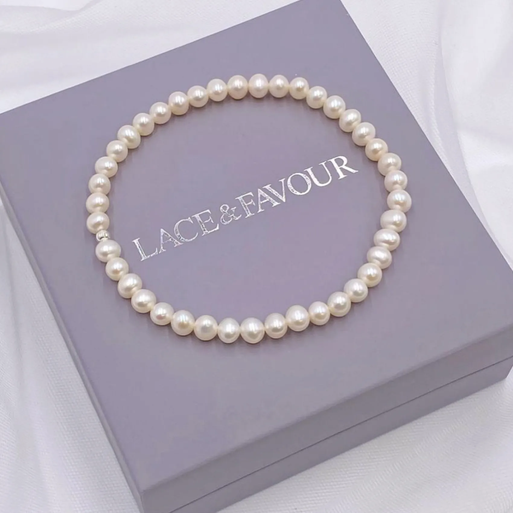 Lace & Favour Laisani Einfaches Süßwasserperlen-Hochzeitsarmband* Geschenke Für Die Braut | Perlen-hochzeitsschmuck