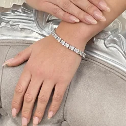 Lace & Favour Langham CZ Kristall Herzen Hochzeit Armband* Silberner Abschlussball-schmuck | Prom Armbänder