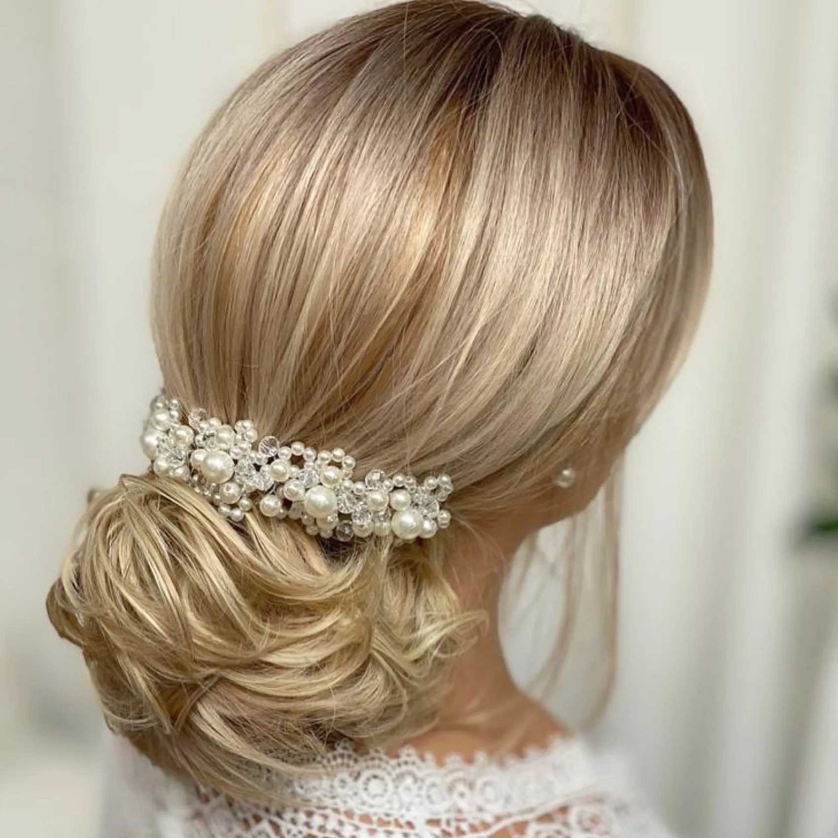 Lace & Favour Laura Statement Perlenkopfschmuck für die Braut* Perlen-haarschmuck | Silberne Haar-accessoires