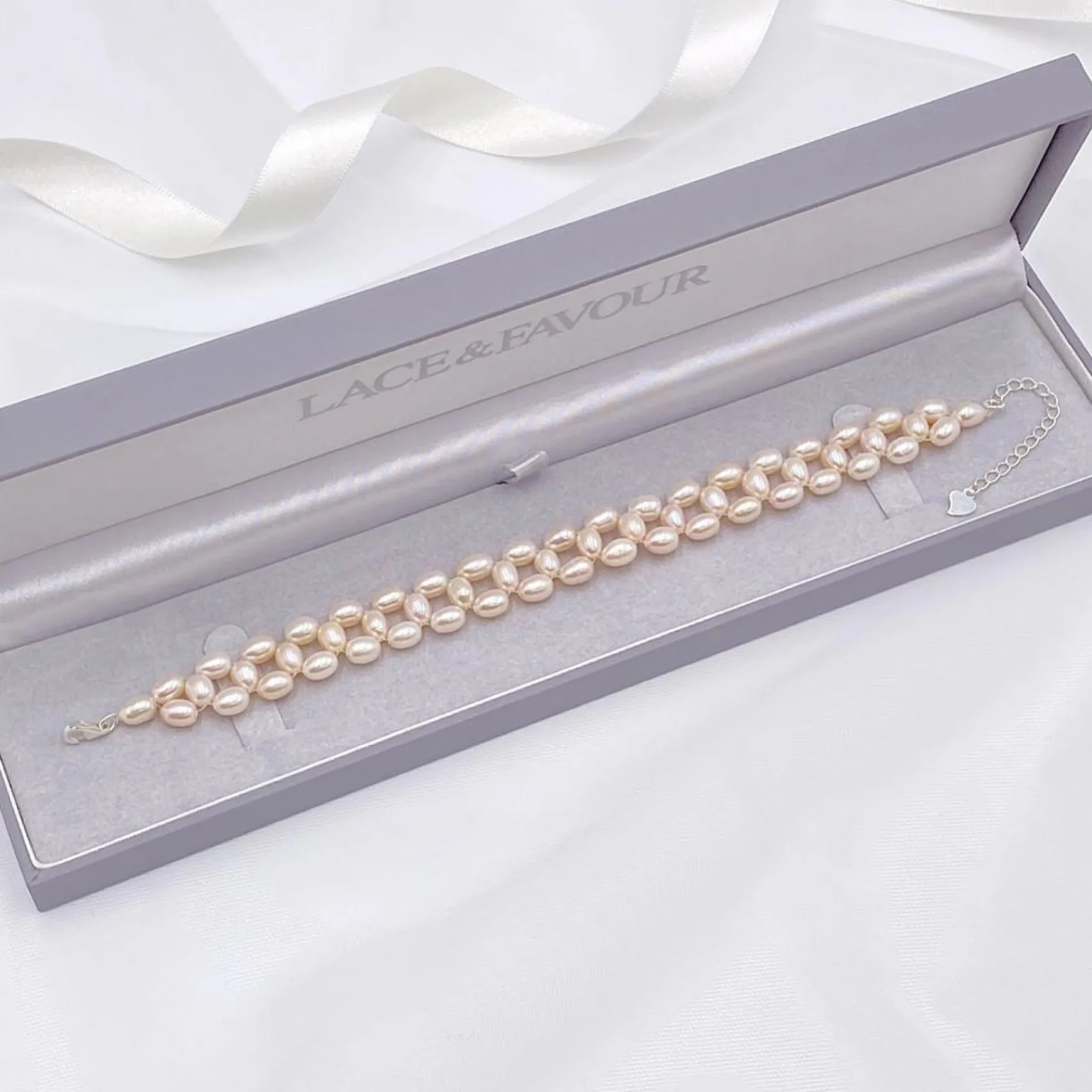 Lace & Favour Lileta Süßwasserperlen-Brautarmband* Perlen-hochzeitsschmuck | Silberner Hochzeitsschmuck