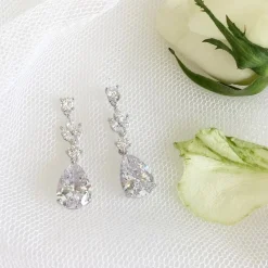 Lace & Favour Lilibeth Cubic Zirkonia Tropfen-Ohrringe* Silberner Abschlussball-schmuck | Abschlussball-ohrringe