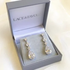 Lace & Favour Lilibeth Cubic Zirkonia Tropfen-Ohrringe* Silberner Abschlussball-schmuck | Abschlussball-ohrringe