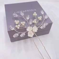 Lace & Favour Lottie Floral Perle und Kristall Haarnadel* Perlen-haarschmuck | Silberne Haar-accessoires