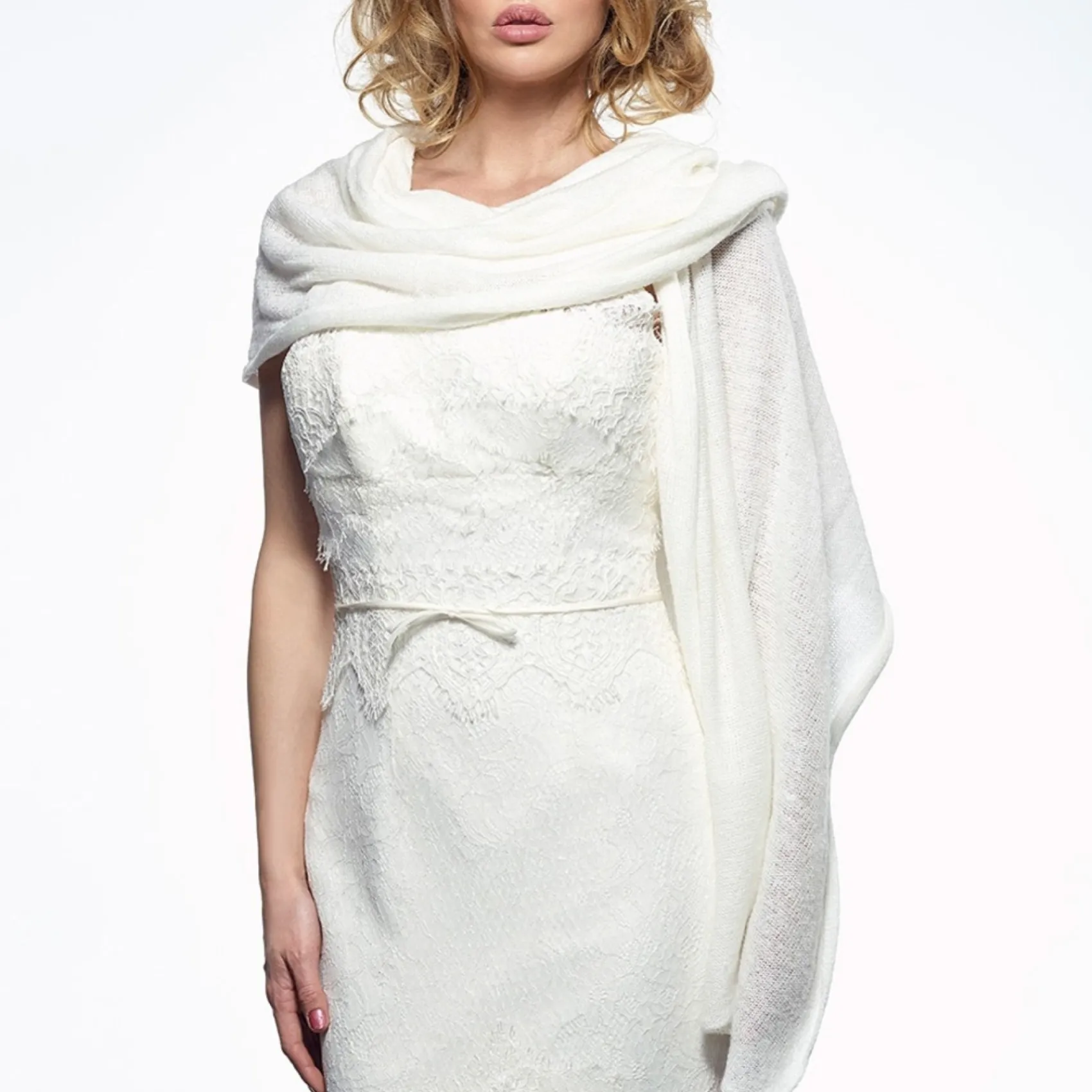 Poirier Maria Elfenbein Fein gestrickte schlanke Hochzeitsstola* Gestrickte Schals | Hochzeitsumhänge & Tücher