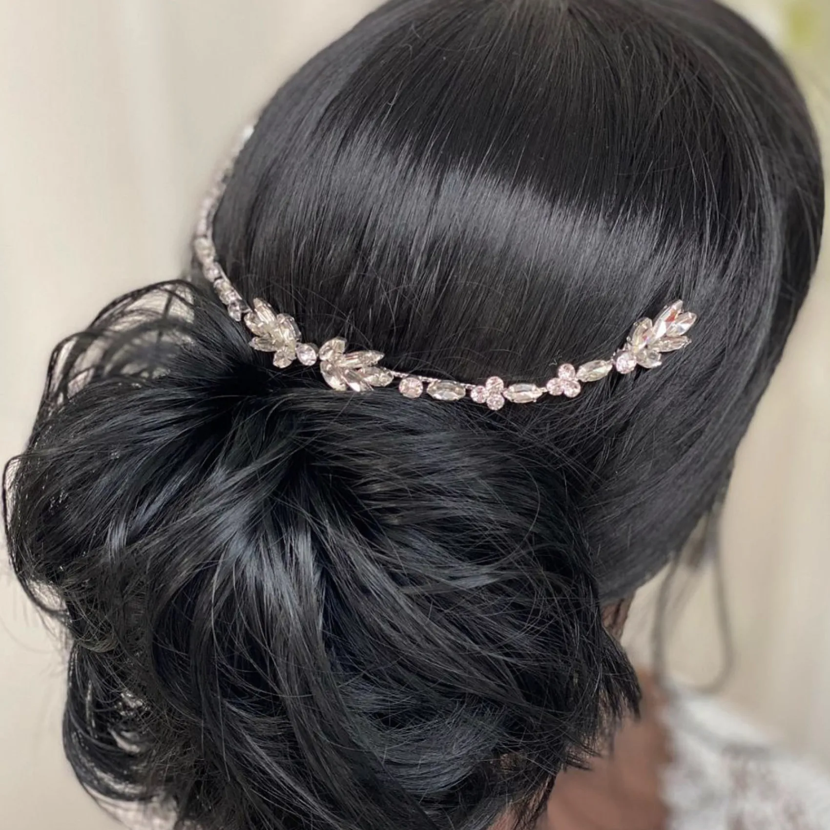 Lace & Favour Melody Silber drapiert Kristall Hochzeit Kopfstück* Abschlussball Haarspangen & Kämme | Haarschmuck Aus Kristall