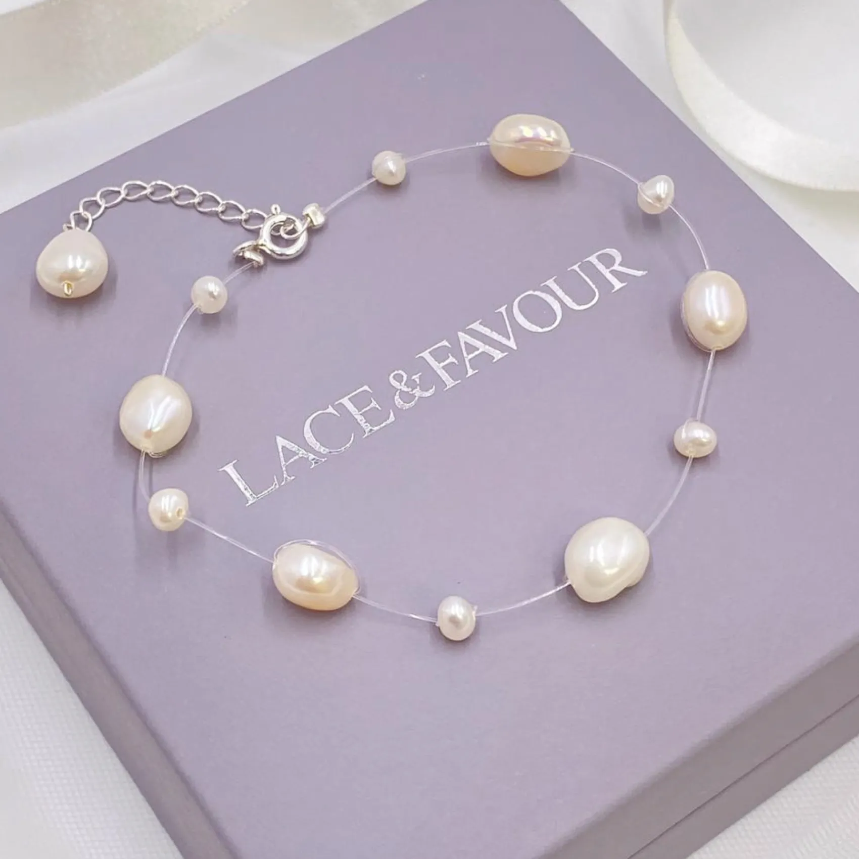 Lace & Favour Mereia Illusions-Süßwasserperlen-Armband* Geschenke Für Brautjungfern | Geschenke Für Die Braut