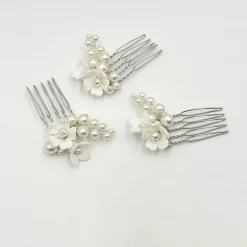 Beads & Beyond Mirabelle 3er Set aus elfenbeinfarbenen Keramikblumen und Perlen Mini-Haarkämme* Perlen-haarschmuck | Silberne Haar-accessoires