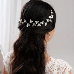 Lace & Favour Oktober Silberne Blätter und Perlen Lange Hochzeits-Haarschleife* Perlen-haarschmuck | Silberne Haar-accessoires