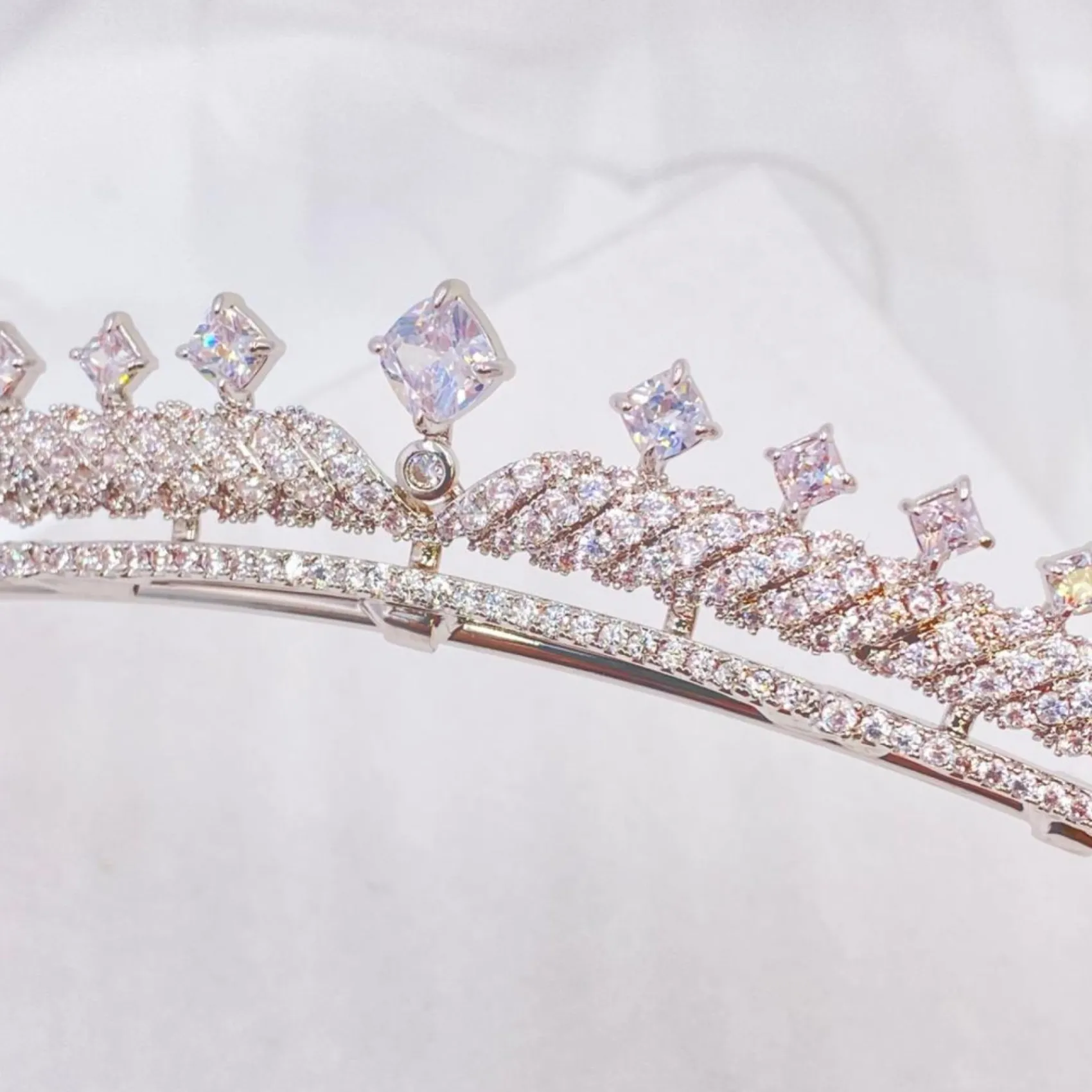 Lace & Favour Olympia Vintage inspirierte niedrige Kristall-Braut Tiara* Vintage-kopfbedeckungen | Haarschmuck Aus Kristall