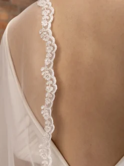 Perfect Bridal Elfenbeinfarbener, einstufiger, schmaler, kurzer Schleier aus Spitze* Einstufige Schleier | Ellenbogenlange Schleier
