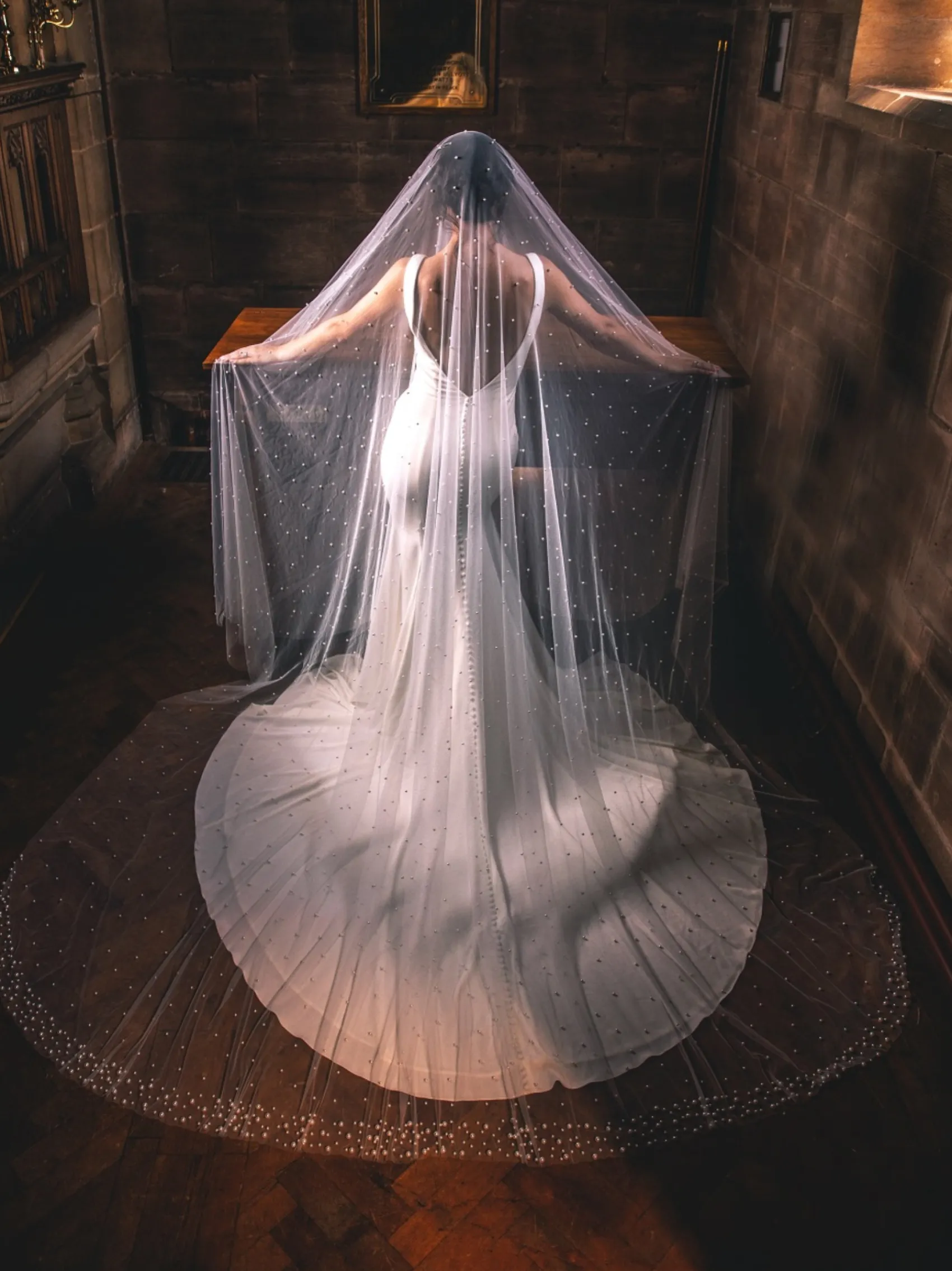 Perfect Bridal Elfenbeinfarbener zweistufiger, stark verzierter Perlenschleier* Zweistufiger Schleier | Kapelle Länge & Kathedrale Schleier