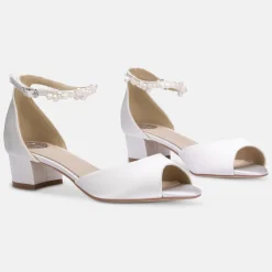 Perfect Bridal Fiona Elfenbein Satin Blockabsatz Perle Knöchelriemen Sandalen* Hochzeitsschuhe | Schuhe Mit Niedrigem Absatz