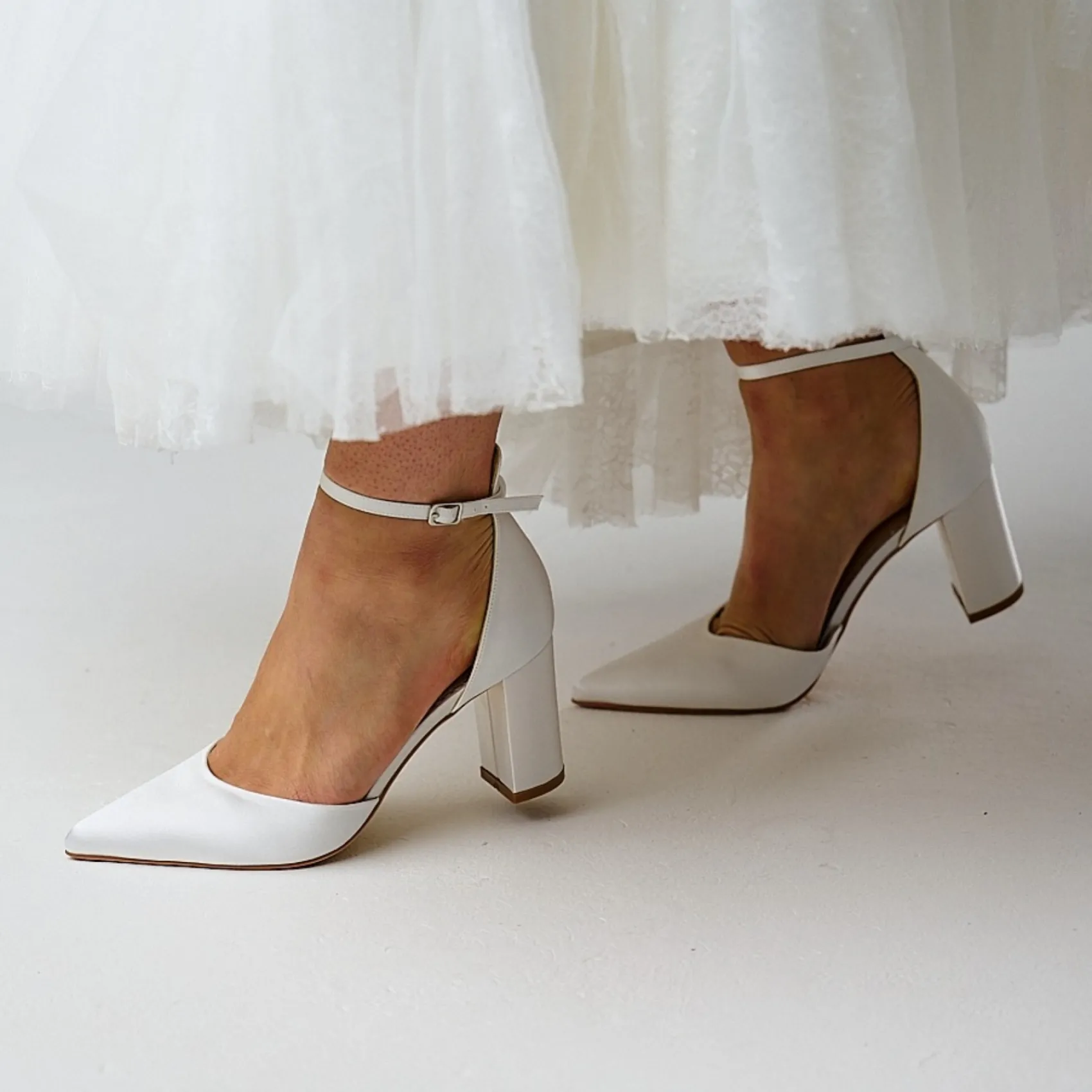Perfect Bridal Liberty Elfenbein Satin Blockabsatz Knöchelriemen Gericht Schuhe* Hochzeitsschuhe | Schuhe Mit Mittlerem Absatz
