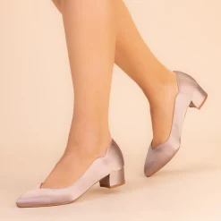 Perfect Bridal Sutton Mocha Satin Schuhe mit niedrigem Blockabsatz* Schuhe Für Hochzeitsgäste | Schuhe Für Die Mutter Der Braut