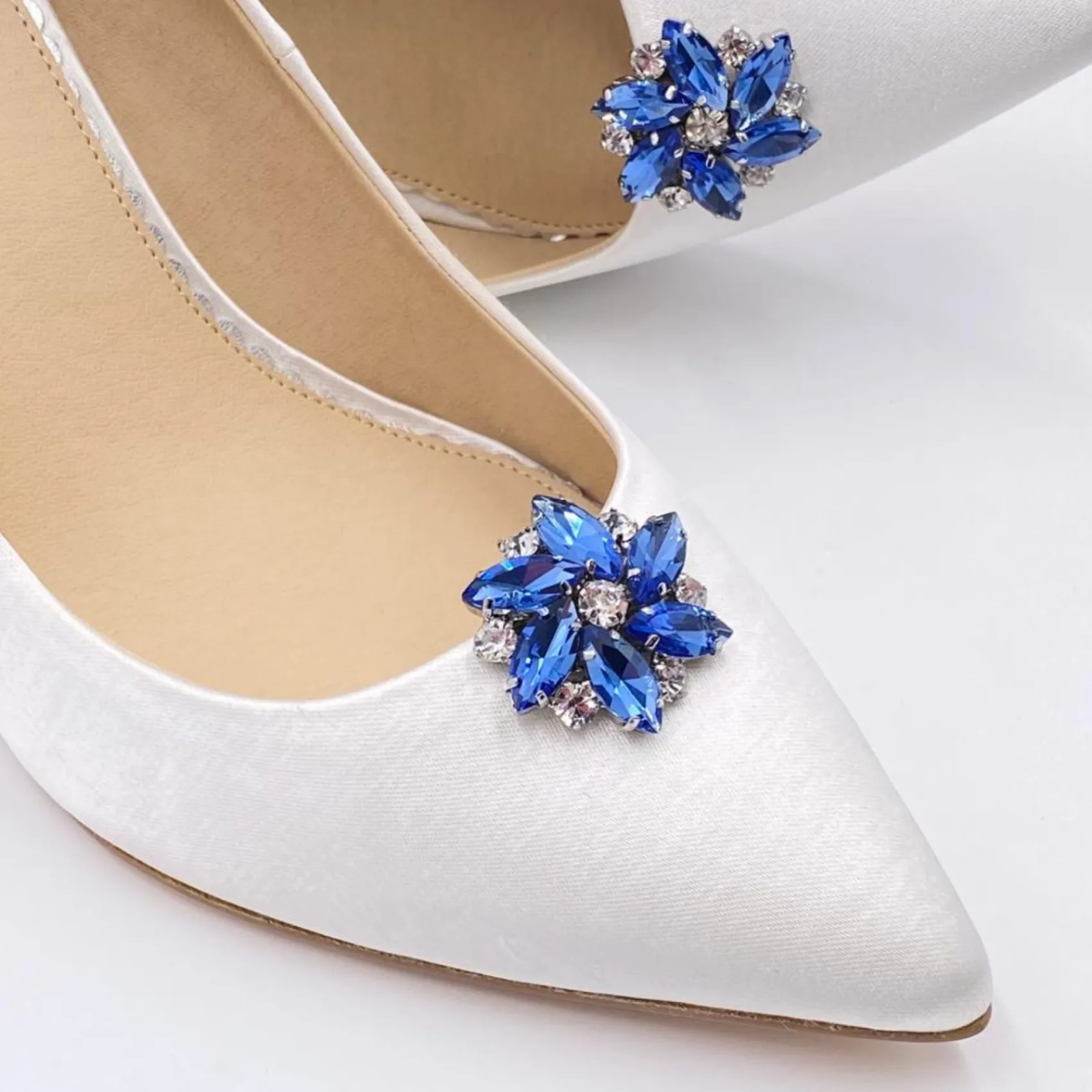 Lace & Favour Petal Sapphire Kristall Blume Schuhclips* Etwas Blaue Geschenke | Schuhclips